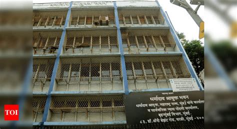Charity commissioner’s office in Mumbai to be shifted.